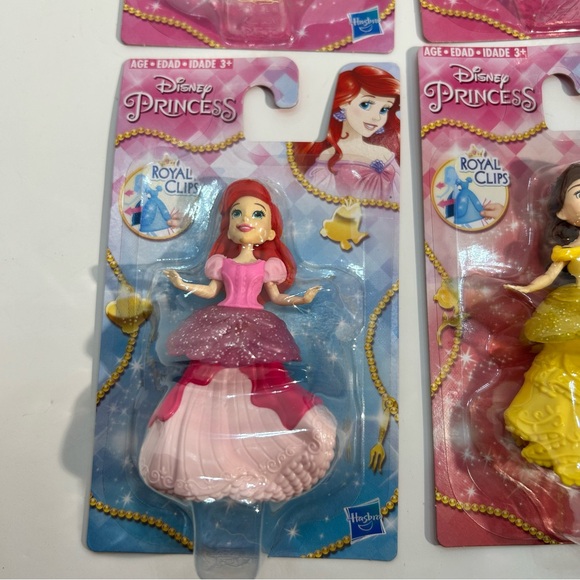 Hasbro Disney Princess Royal Clips Doll Lot of 24 Bella Rapunzel Ariel Tiana - Picture 5 of 7